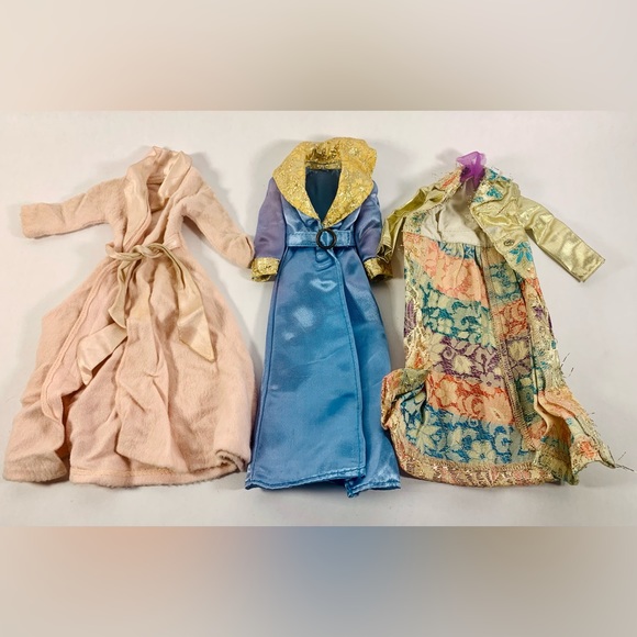 Vintage Barbie (possibly others) Sleepwear /dresses - 60’s/70’s - Picture 1 of 4